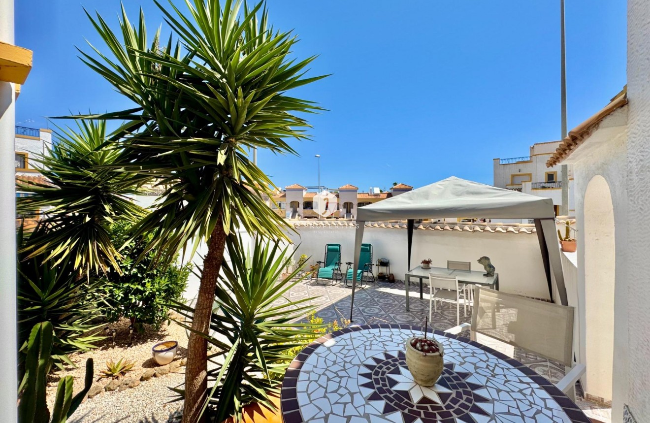 Tweedehands - Chalet -
Orihuela Costa - Los Altos