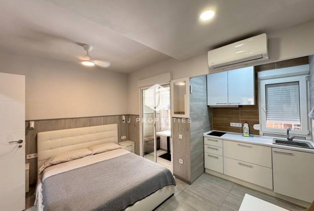 Aus zweiter Hand - Wohnung -
Torrevieja - Playa del Cura