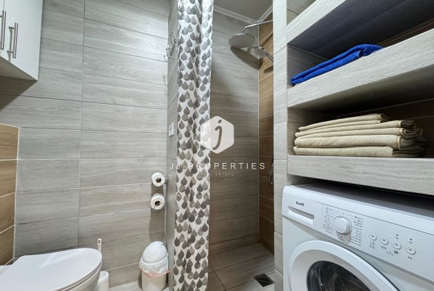 Aus zweiter Hand - Wohnung -
Torrevieja - Playa del Cura