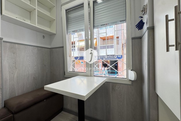 Aus zweiter Hand - Wohnung -
Torrevieja - Playa del Cura