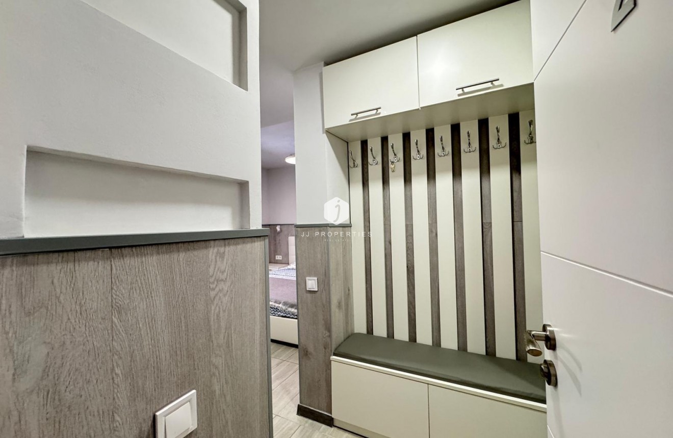 Aus zweiter Hand - Wohnung -
Torrevieja - Playa del Cura
