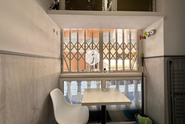 Aus zweiter Hand - Wohnung -
Torrevieja - Playa del Cura