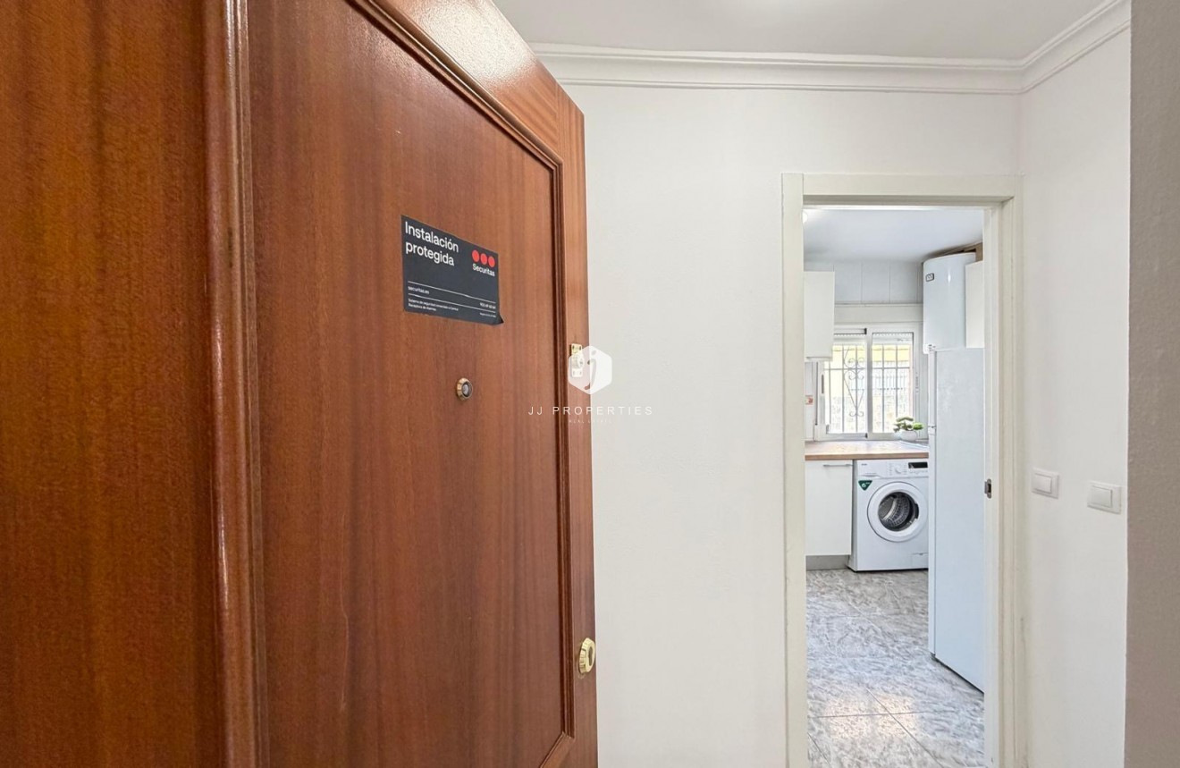 Aus zweiter Hand - Wohnung -
Torrevieja - Centro