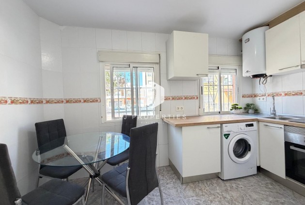 Aus zweiter Hand - Wohnung -
Torrevieja - Centro