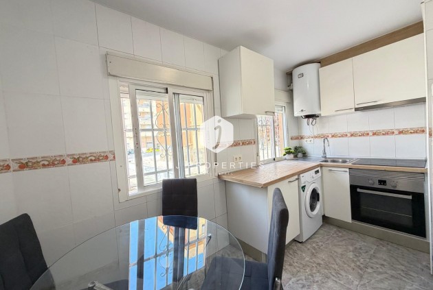 Aus zweiter Hand - Wohnung -
Torrevieja - Centro