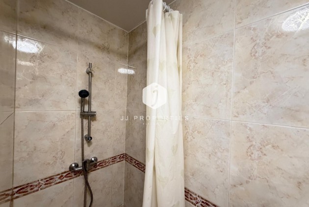 Aus zweiter Hand - Wohnung -
Torrevieja - Centro