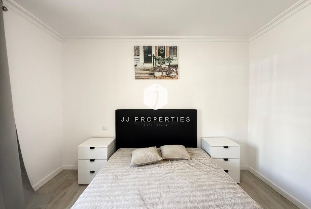 Aus zweiter Hand - Wohnung -
Torrevieja - Centro
