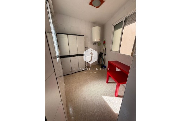 Segunda mano - Apartamento / piso -
Torrevieja - Centro