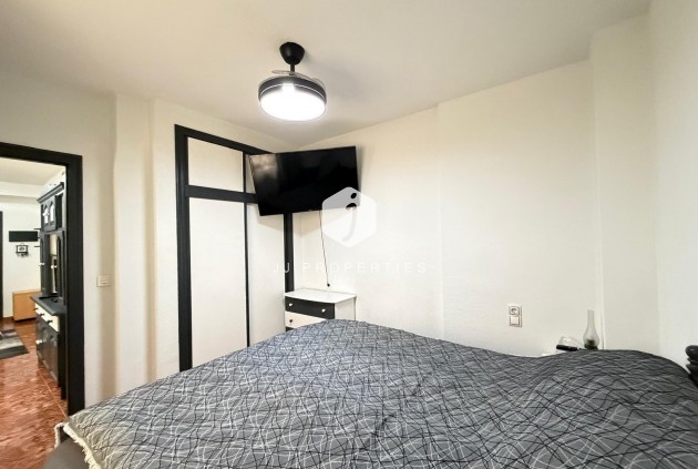 Aus zweiter Hand - Wohnung -
Torrevieja - Estacion de autobuses