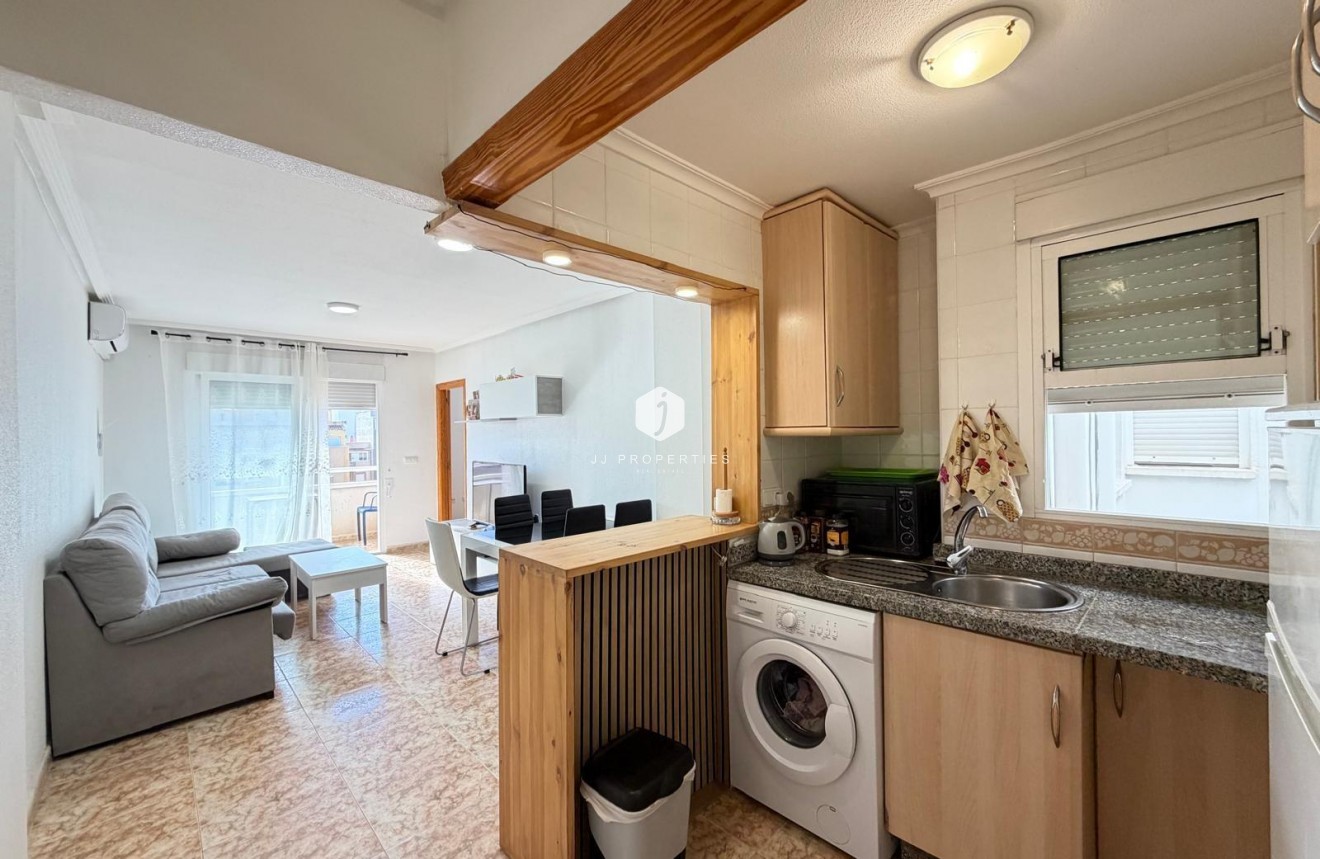 Aus zweiter Hand - Wohnung -
Torrevieja - Playa del Cura