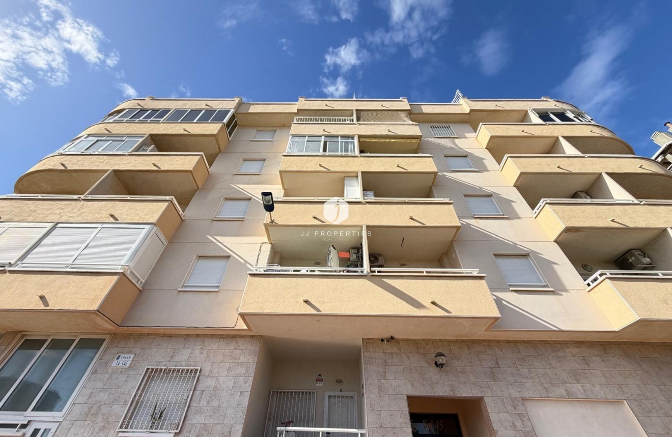 Aus zweiter Hand - Wohnung -
Torrevieja - Playa del Cura
