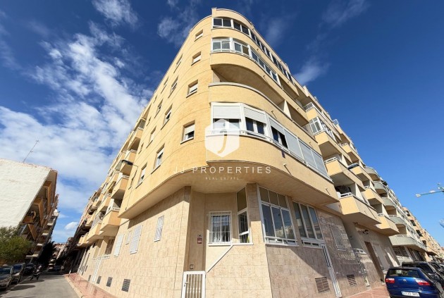 Aus zweiter Hand - Wohnung -
Torrevieja - Playa del Cura