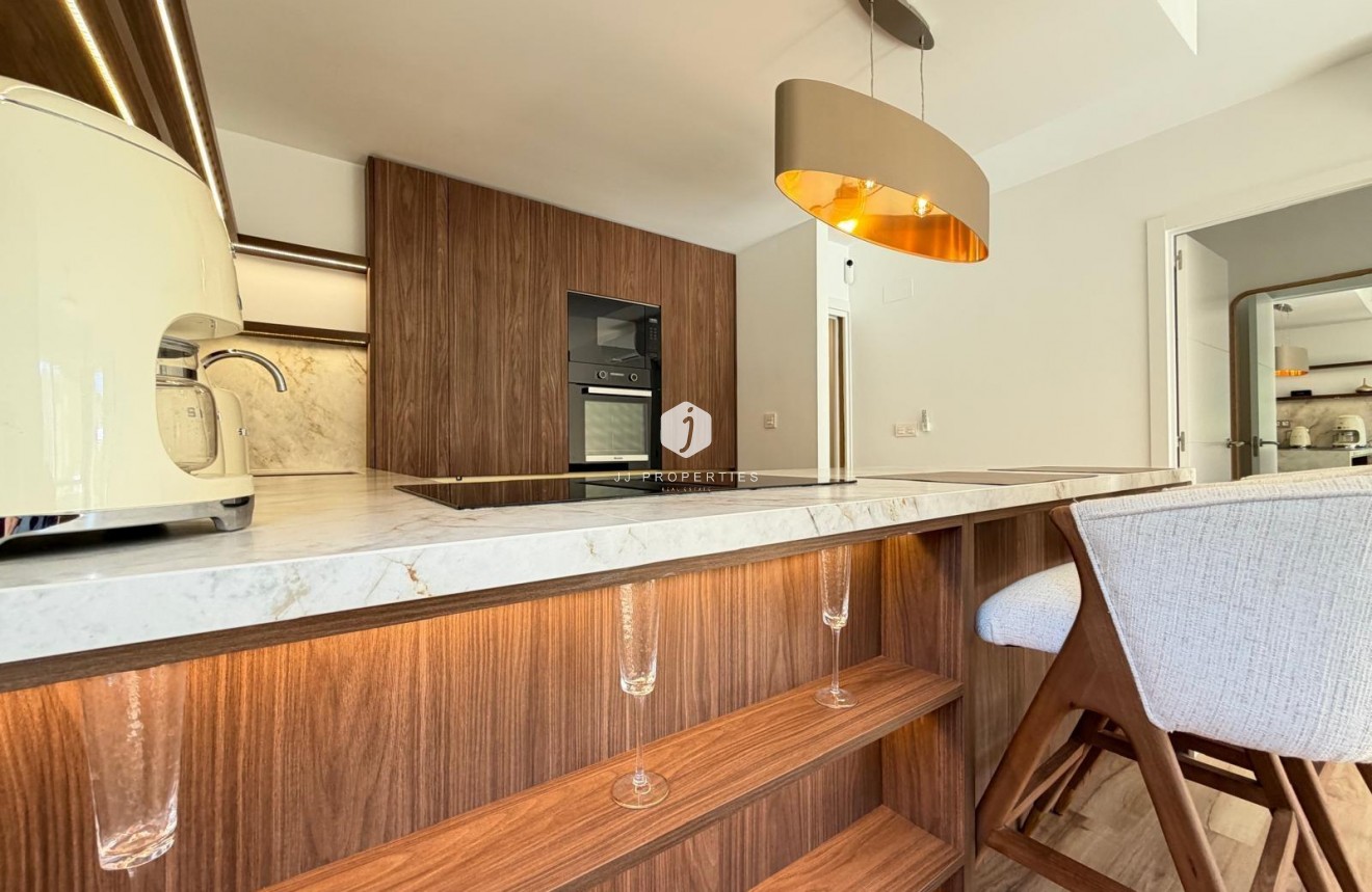 Aus zweiter Hand - Wohnung -
Orihuela Costa - Altos De Campoamor