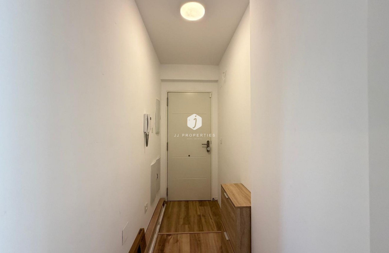 Aus zweiter Hand - Wohnung -
Orihuela Costa - Altos De Campoamor