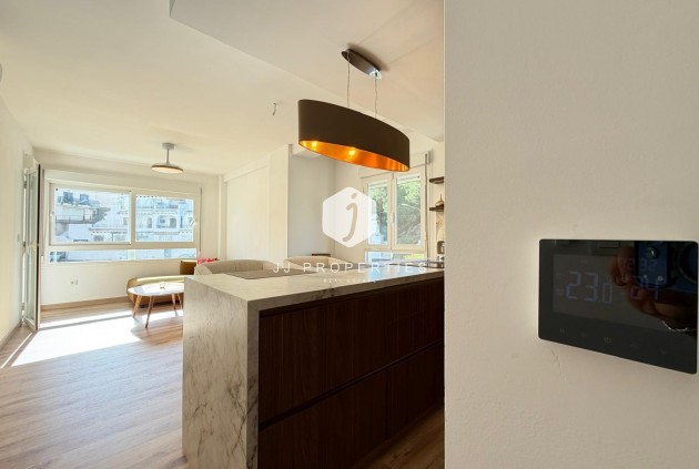 Aus zweiter Hand - Wohnung -
Orihuela Costa - Altos De Campoamor