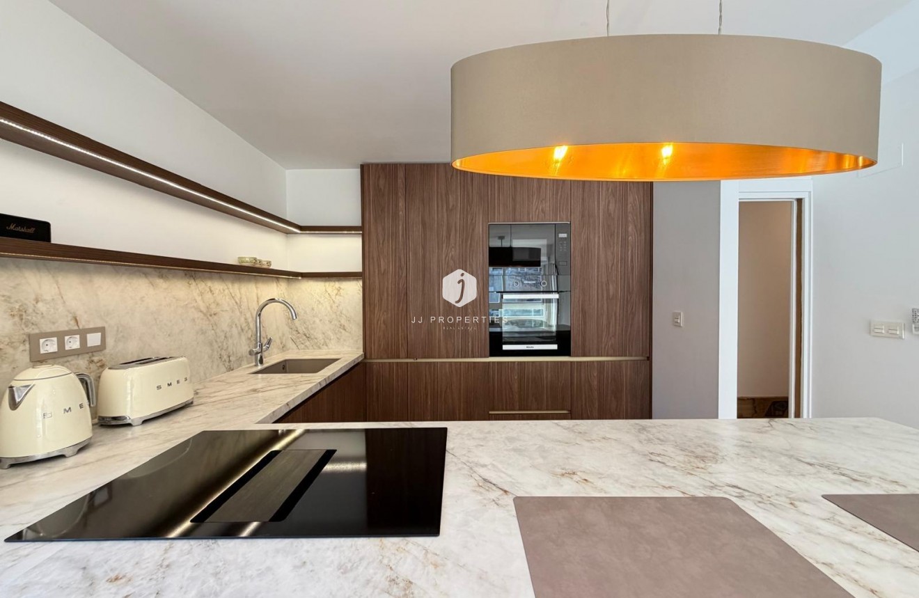 Aus zweiter Hand - Wohnung -
Orihuela Costa - Altos De Campoamor