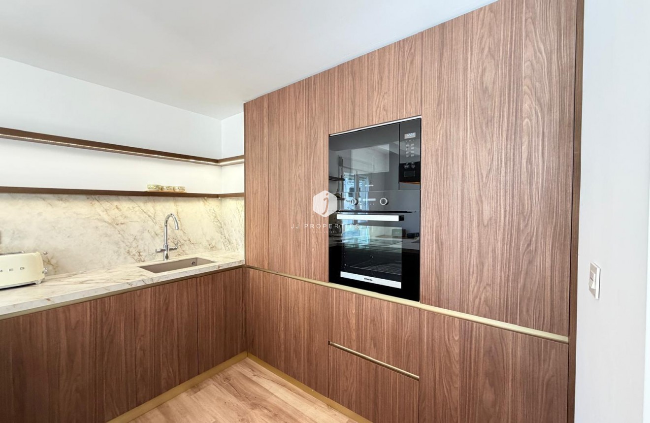 Aus zweiter Hand - Wohnung -
Orihuela Costa - Altos De Campoamor