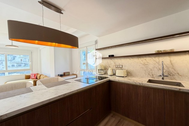 Aus zweiter Hand - Wohnung -
Orihuela Costa - Altos De Campoamor