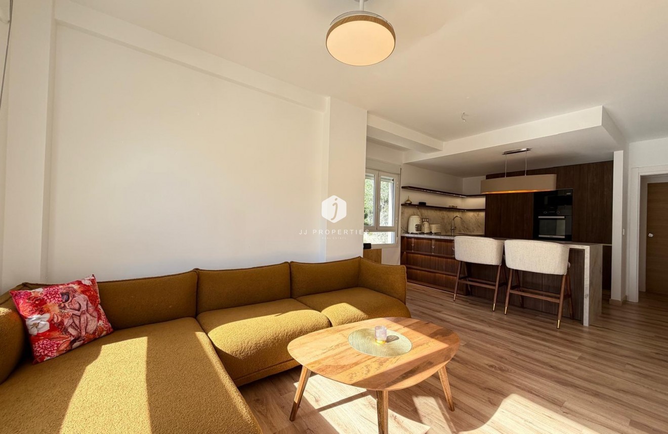 Aus zweiter Hand - Wohnung -
Orihuela Costa - Altos De Campoamor