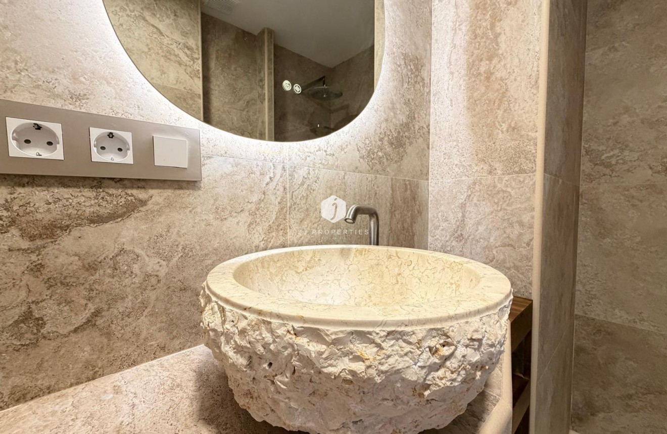 Aus zweiter Hand - Wohnung -
Orihuela Costa - Altos De Campoamor