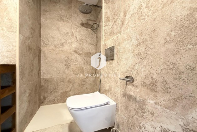 Aus zweiter Hand - Wohnung -
Orihuela Costa - Altos De Campoamor