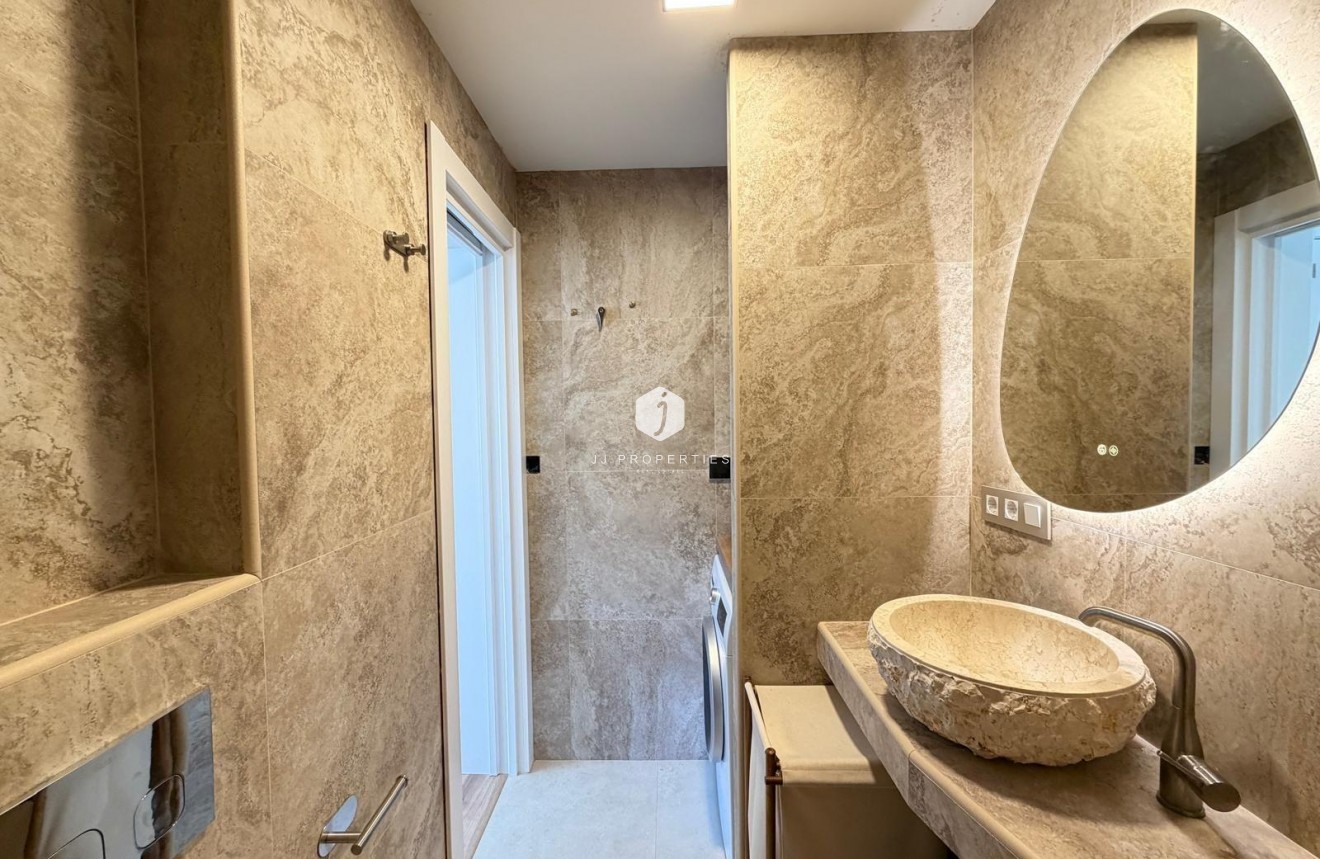 Aus zweiter Hand - Wohnung -
Orihuela Costa - Altos De Campoamor