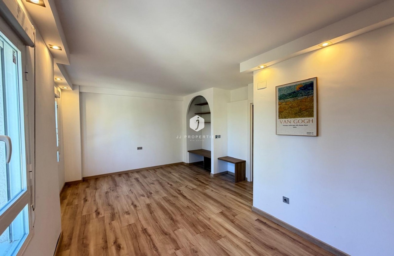 Aus zweiter Hand - Wohnung -
Orihuela Costa - Altos De Campoamor