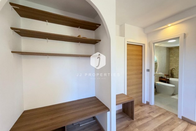 Aus zweiter Hand - Wohnung -
Orihuela Costa - Altos De Campoamor