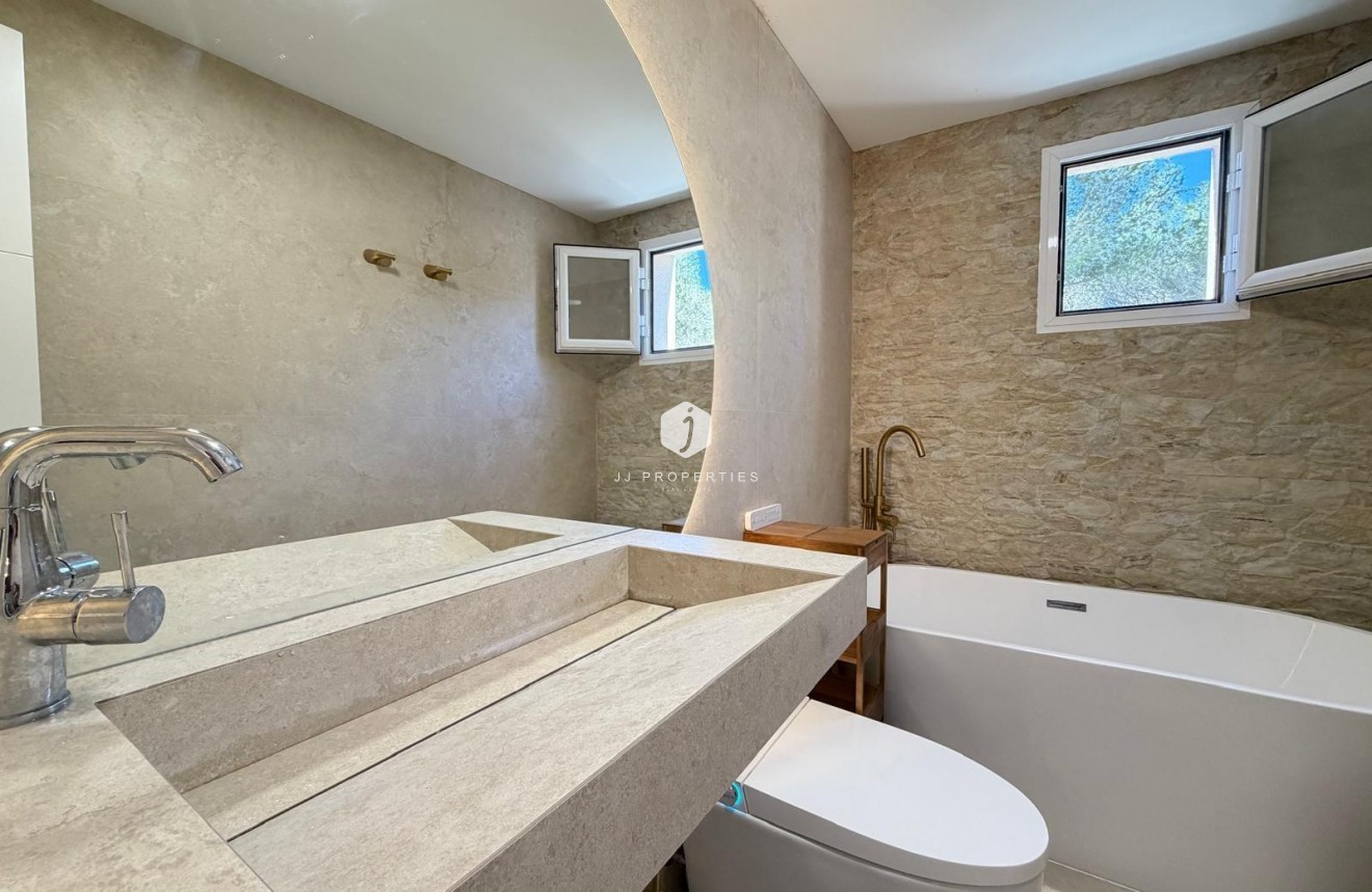 Aus zweiter Hand - Wohnung -
Orihuela Costa - Altos De Campoamor