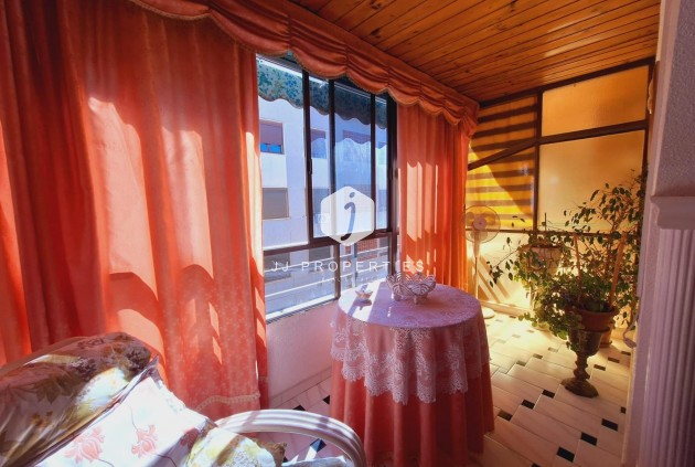 D'occasion - Appartement -
Torrevieja - Acequion