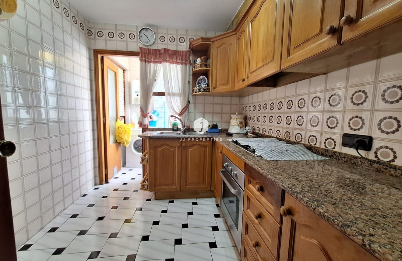 D'occasion - Appartement -
Torrevieja - Acequion