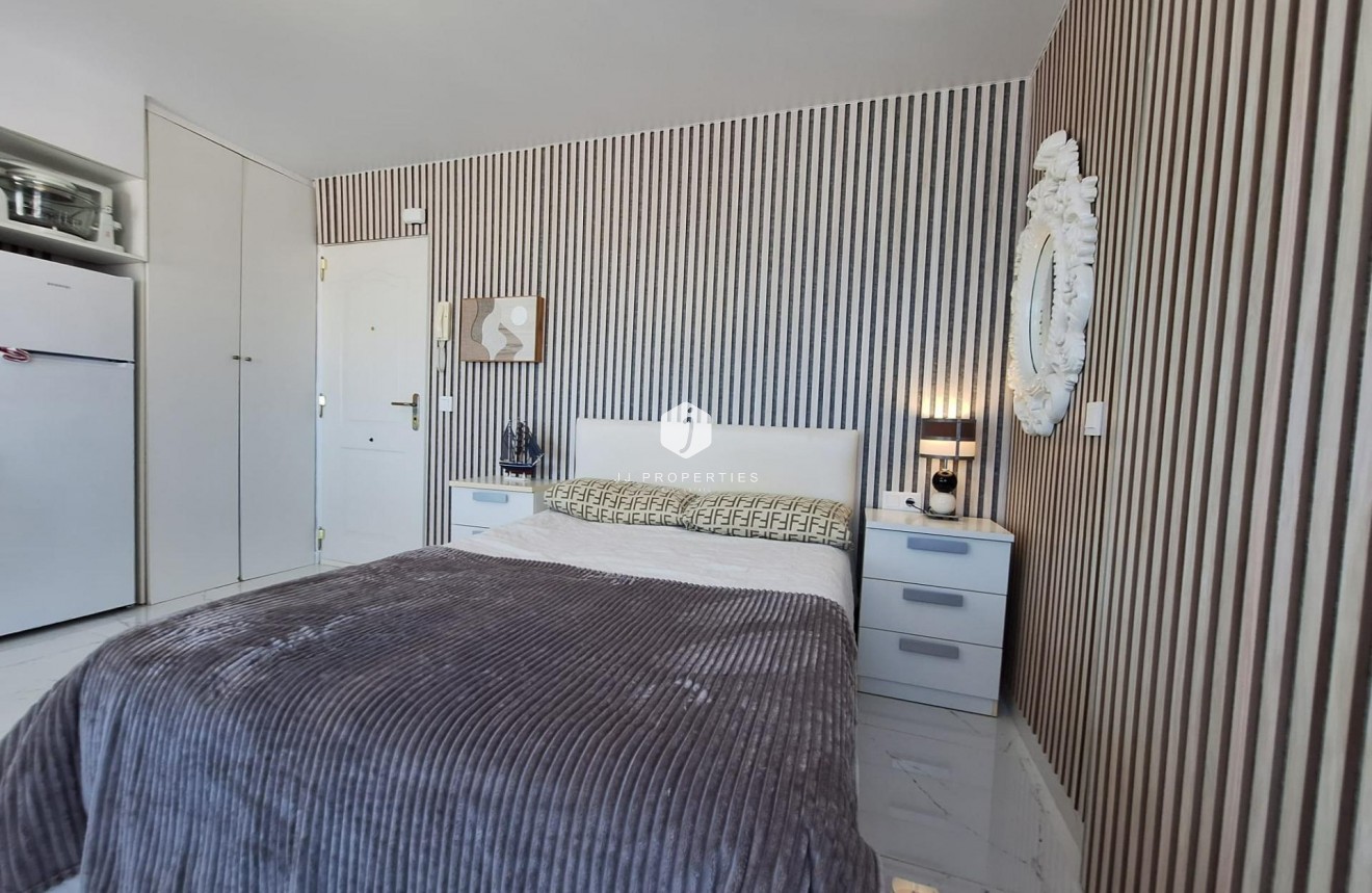 Aus zweiter Hand - Wohnung -
Torrevieja - Torrejón