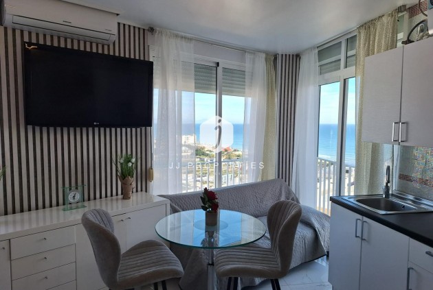 Aus zweiter Hand - Wohnung -
Torrevieja - Torrejón