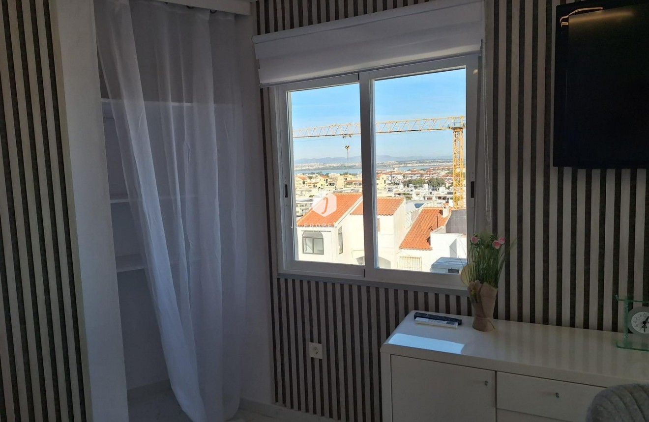 Aus zweiter Hand - Wohnung -
Torrevieja - Torrejón