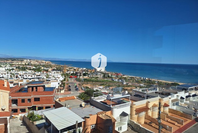 Aus zweiter Hand - Wohnung -
Torrevieja - Torrejón