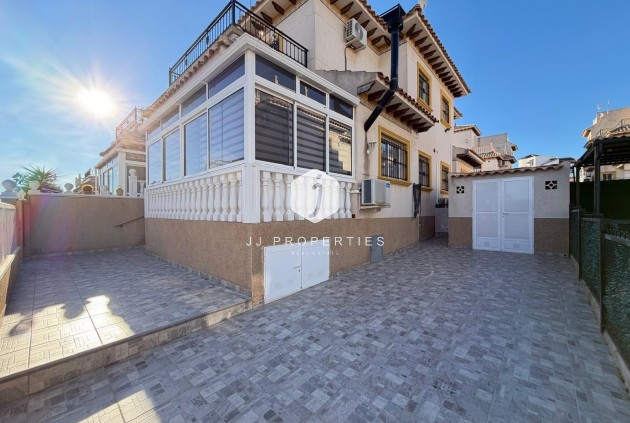 Tweedehands - Chalet -
Orihuela Costa - Las Filipinas