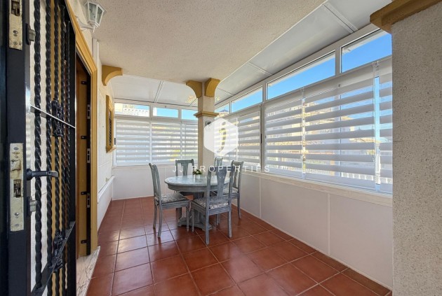 Tweedehands - Chalet -
Orihuela Costa - Las Filipinas