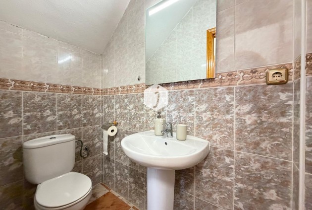 Tweedehands - Chalet -
Orihuela Costa - Las Filipinas