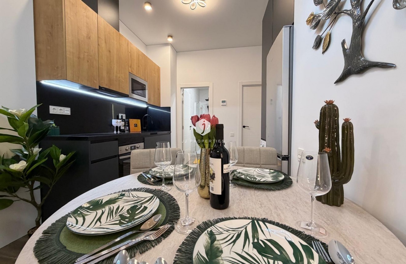 Aus zweiter Hand - Wohnung -
Torrevieja