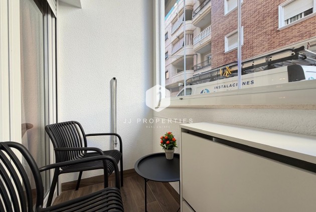 Aus zweiter Hand - Wohnung -
Torrevieja