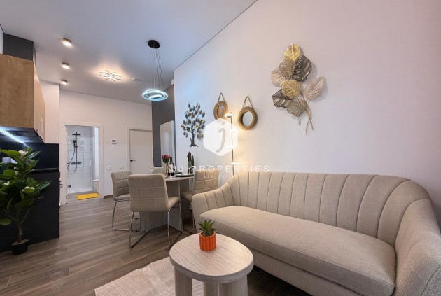 Aus zweiter Hand - Wohnung -
Torrevieja