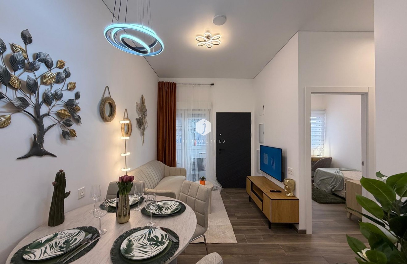 Aus zweiter Hand - Wohnung -
Torrevieja
