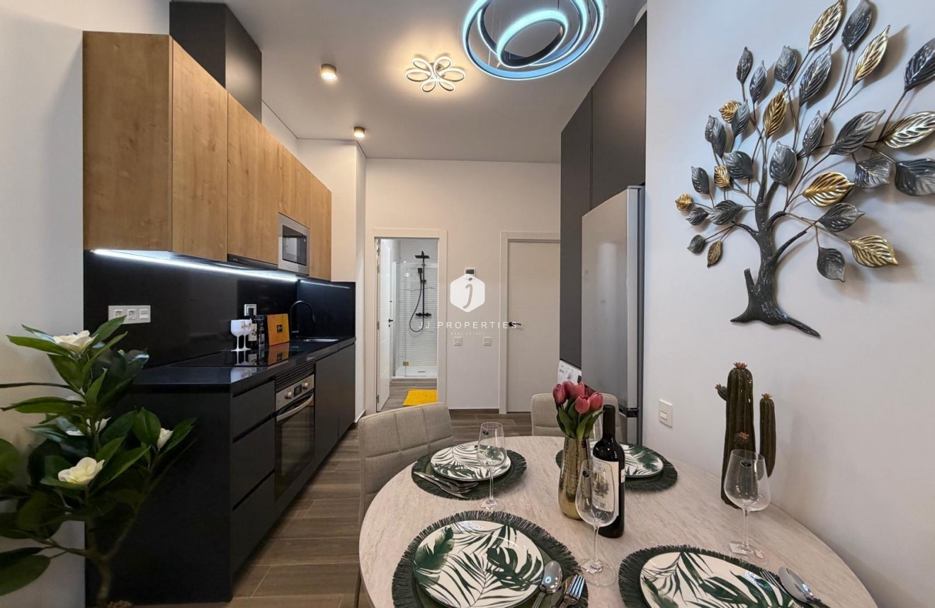 Aus zweiter Hand - Wohnung -
Torrevieja