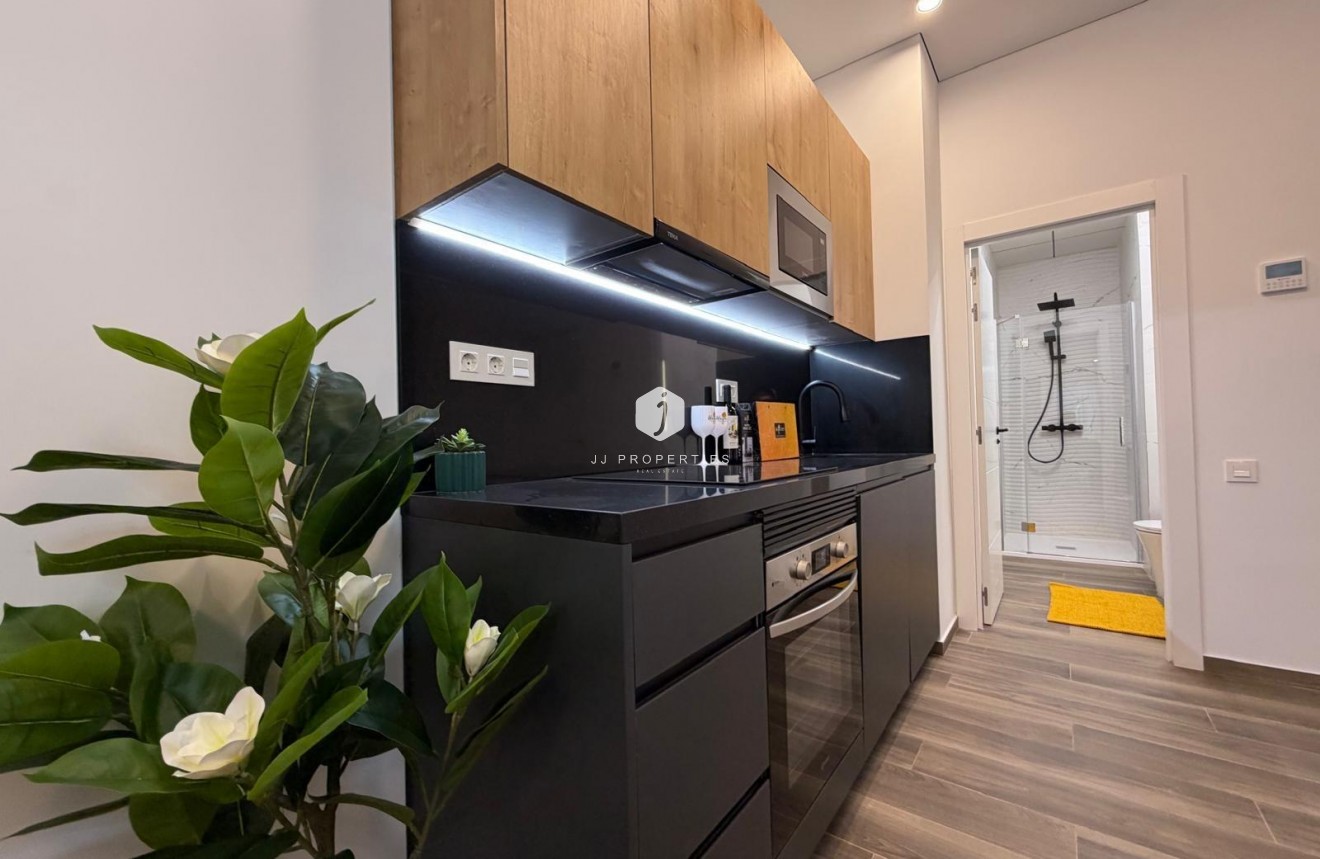 Aus zweiter Hand - Wohnung -
Torrevieja