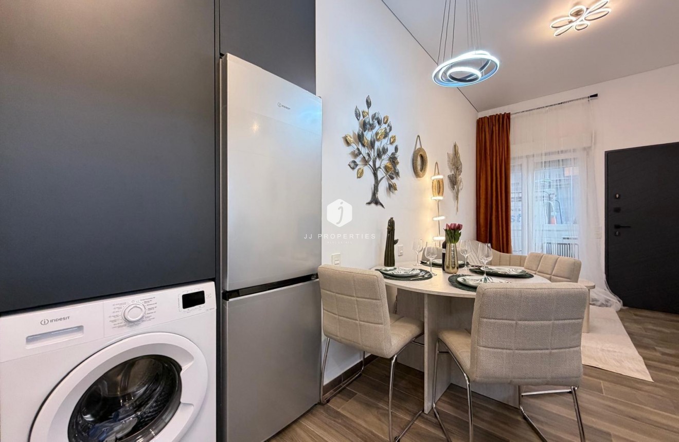 Aus zweiter Hand - Wohnung -
Torrevieja