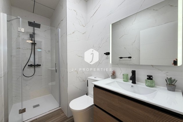 Aus zweiter Hand - Wohnung -
Torrevieja