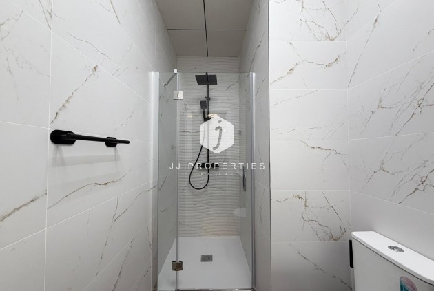 Aus zweiter Hand - Wohnung -
Torrevieja