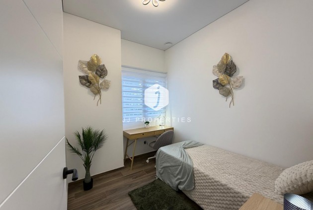 Aus zweiter Hand - Wohnung -
Torrevieja