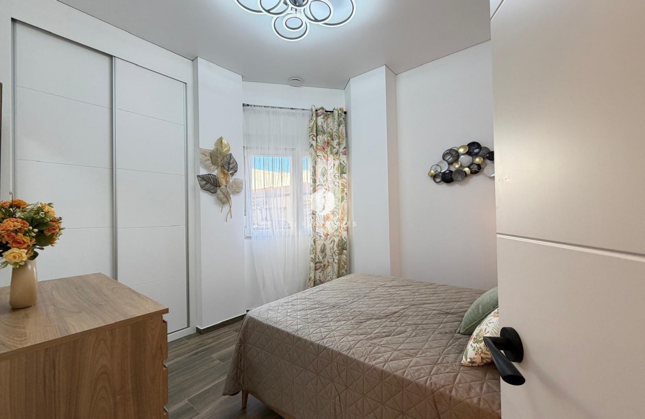 Aus zweiter Hand - Wohnung -
Torrevieja