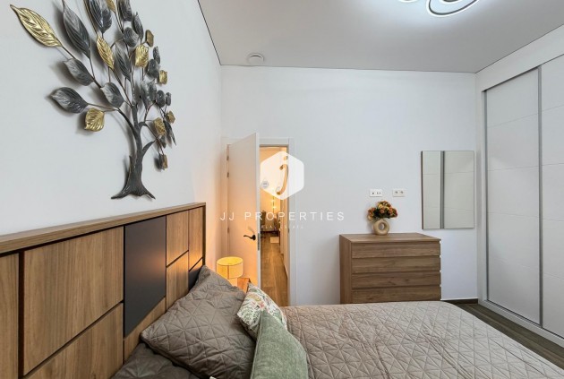 Aus zweiter Hand - Wohnung -
Torrevieja